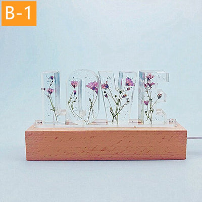 Customized Letters Dried Flower Wood Night Light Creative Romantic Table Lamp Gift for Couple Valentine Day Kid Birthday
